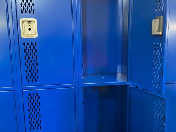 Day use visitor locker - DeBourgh education