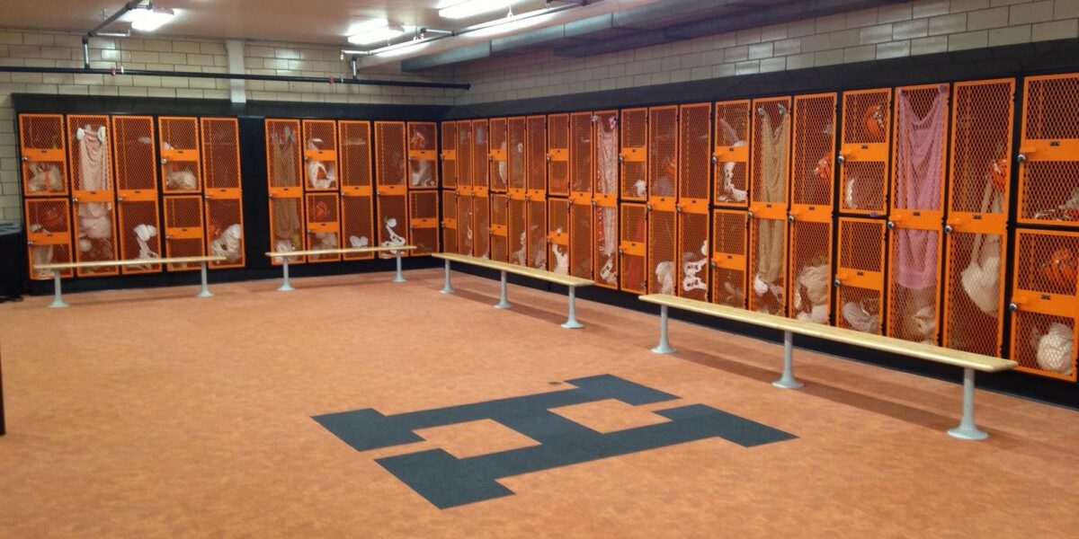 L-shape personal locker - DeBourgh APEX