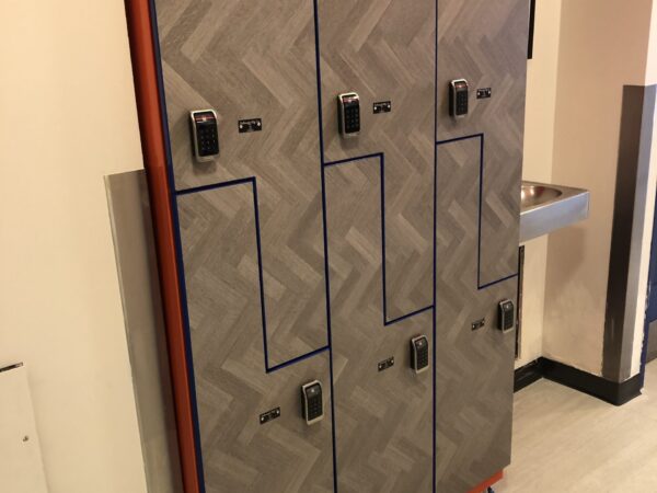 Single tier full height locker - DeBourgh workplace classic